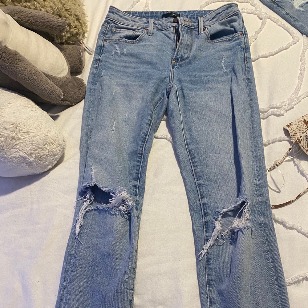 Aqua size 24 straight jean